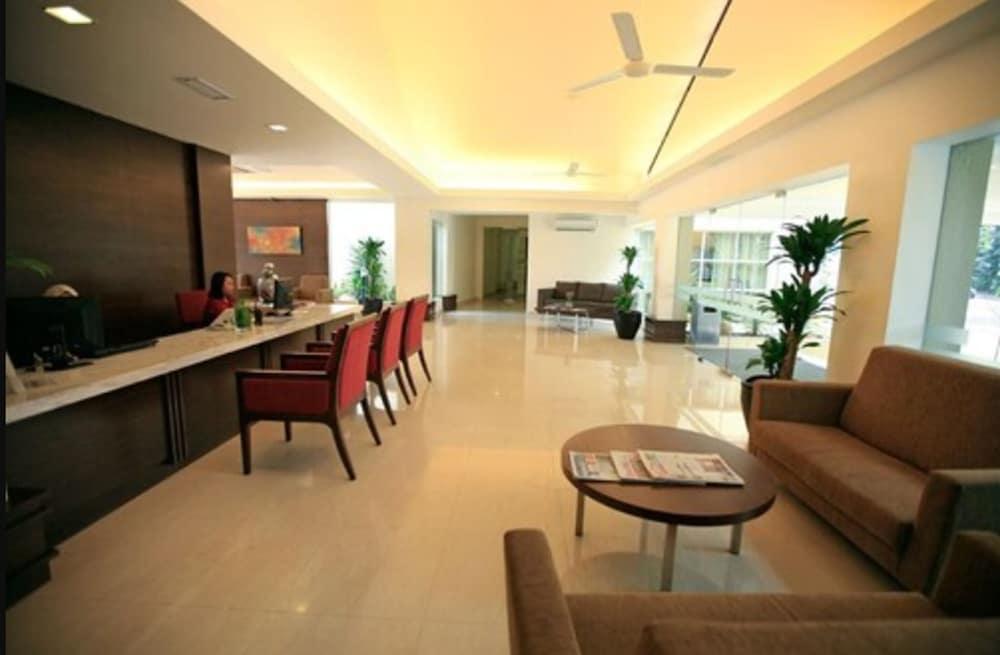 The Nomad Serviced Residences Bangsar Kuala Lumpur Esterno foto